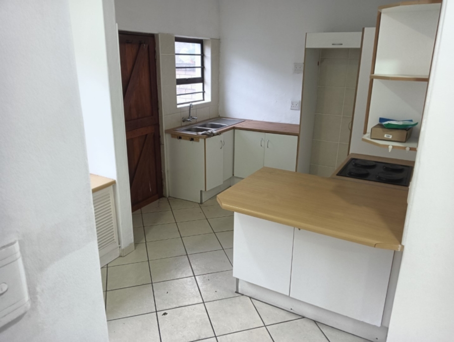 3 Bedroom Property for Sale in Abbotsford Eastern Cape